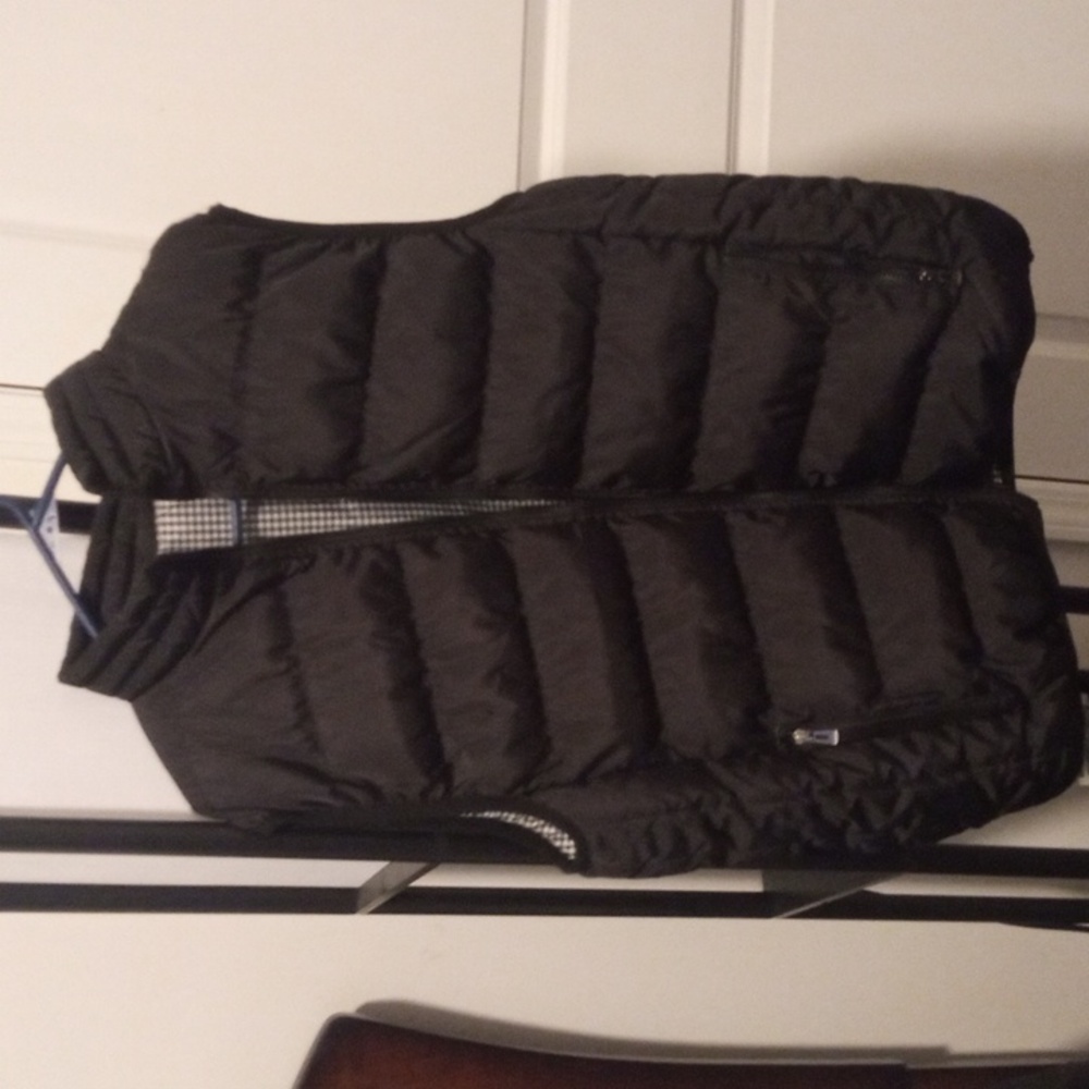 Black Bubble Vest